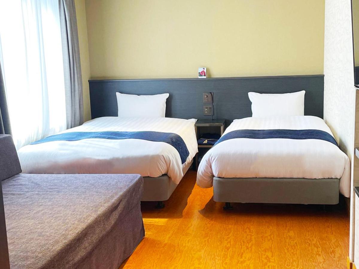 Hotel Abest Grande Takatsuki Esterno foto